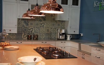 How to Choose Kitchen Cabinet Hardware to Match Your Decor